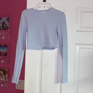 NEVER WARN H&M CROPPED LONG SLEEVE T SHIRT